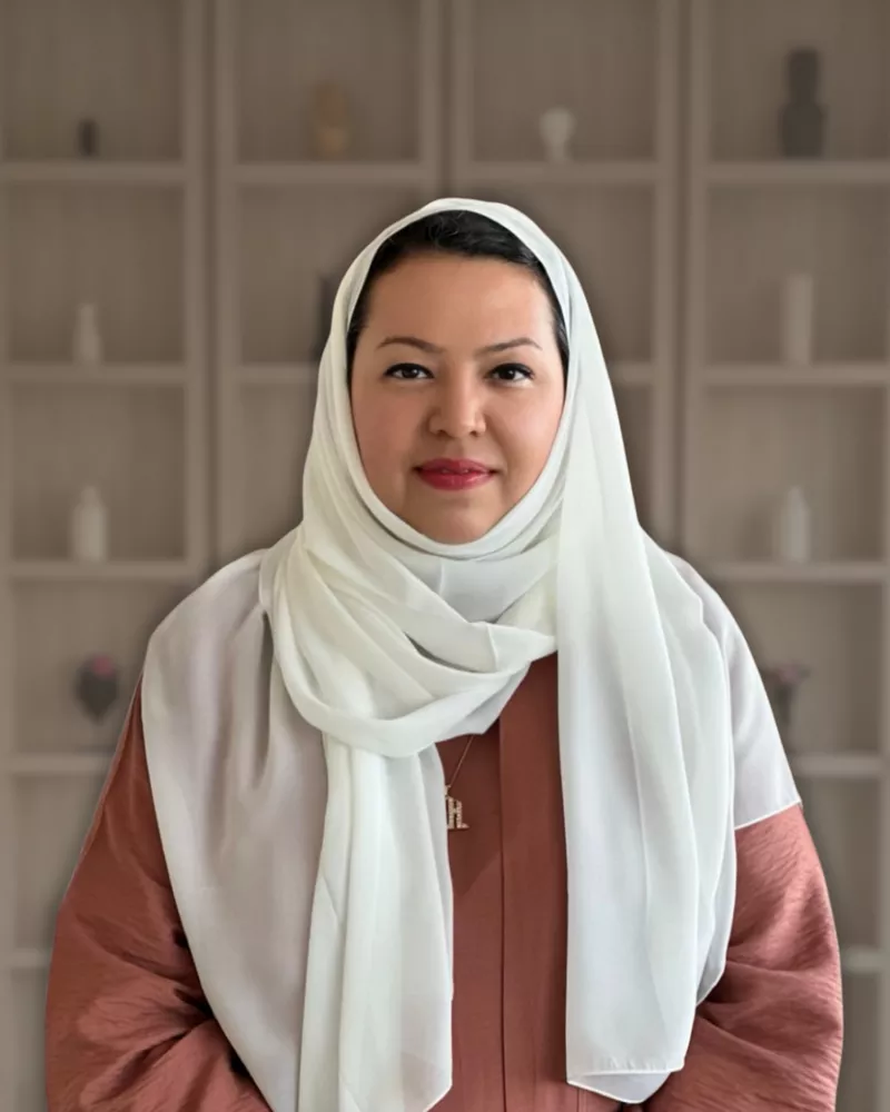 Dr.Lilian Khan